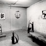 Syning-Gerdar-Helgadottur-Galerie-Arnaud-i-Paris-1953-scaled.jpeg